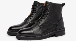 Kamma Black